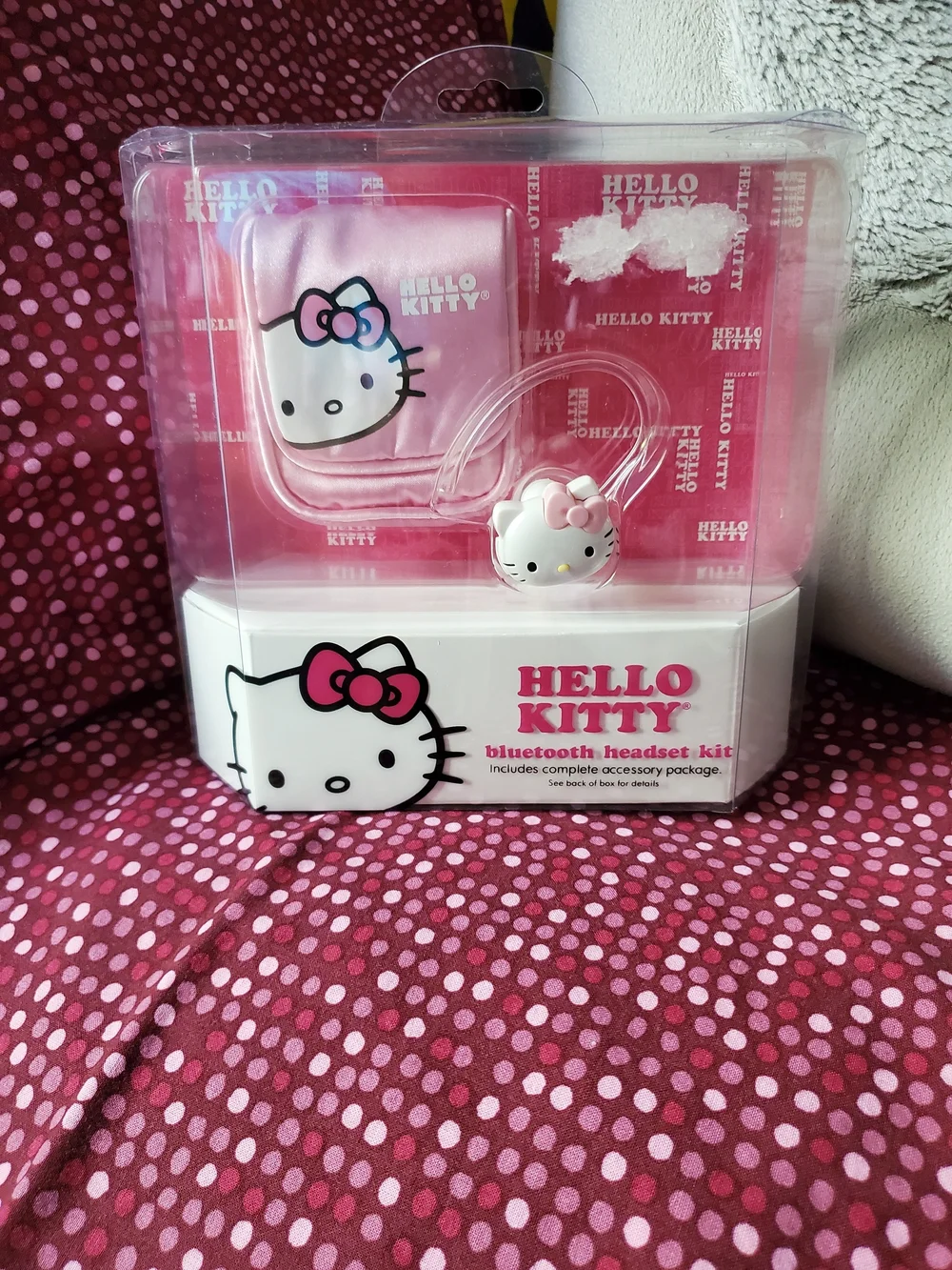 Sanrio Hello Kitty Pink White Bluetooth Headset Kit with Matching Case